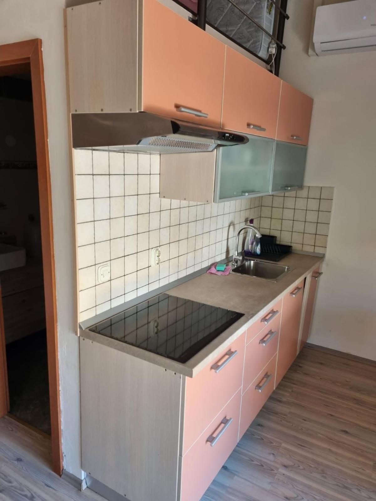 Apartment N&M Omišalj Exteriör bild